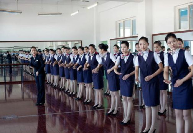 ӱʡͨIgWУH]݆˄ՌI